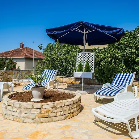 Hotel Holiday Lara 4*