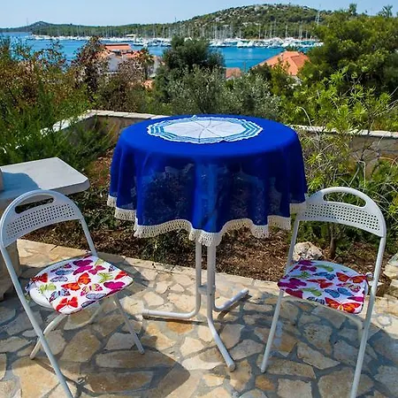 Holiday Lara Hotel 4*