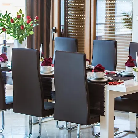 Holiday Lara Hotel Rogoznica (Sibenik-Knin)