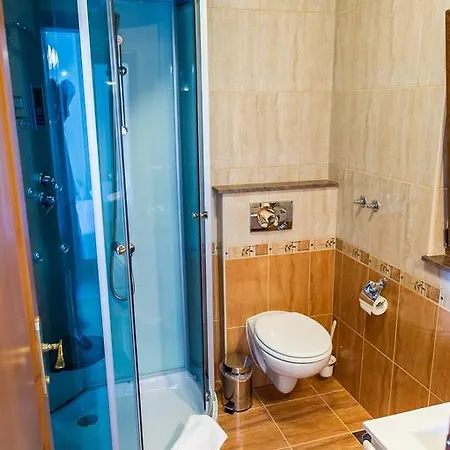 Holiday Lara Hotel 4*