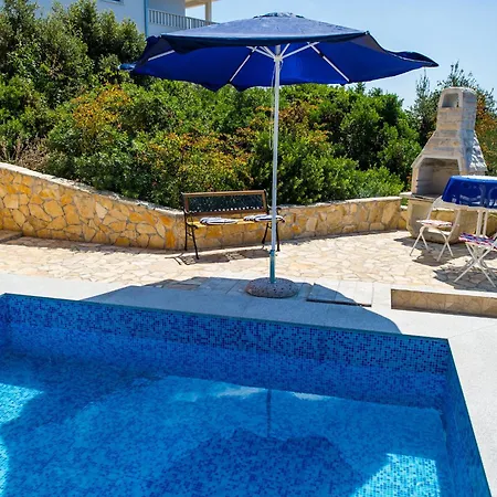 Hotel Holiday Lara