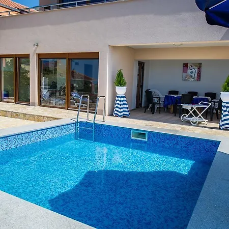 Holiday Lara 4* Rogoznica (Sibenik-Knin)