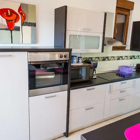 Hotel Holiday Lara Rogoznica (Sibenik-Knin)
